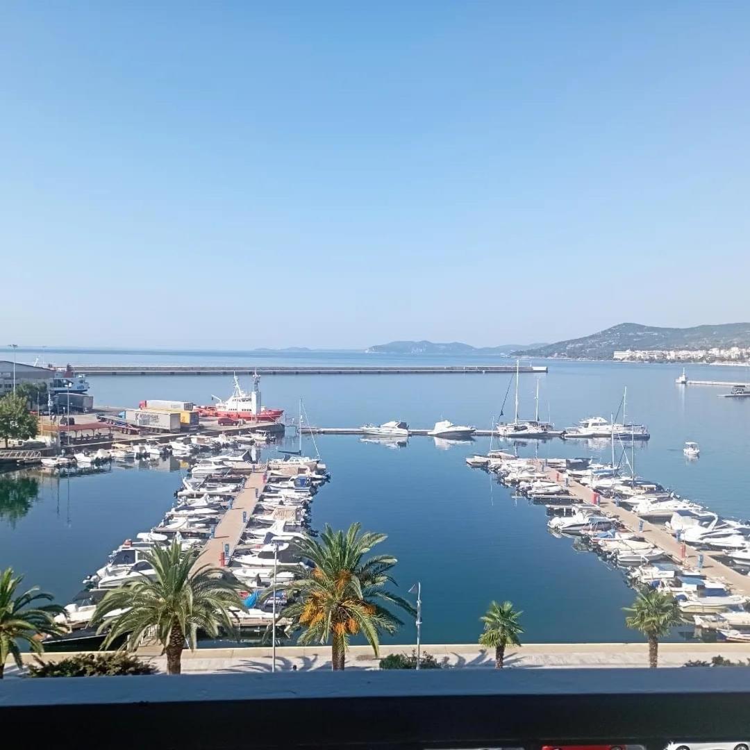 Seaview Port Apartment Kavala